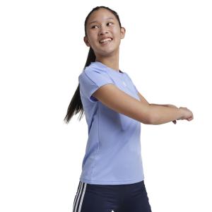 Conjunto de camiseta y pantalón corto infantil adidas Essentials image-4