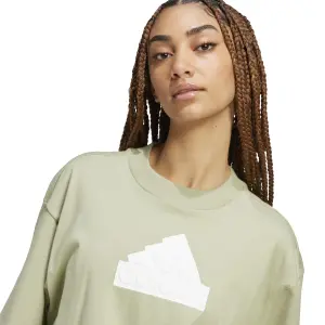 Camiseta boyfriend de mujer adidas Future Icons Badge of Sport image-5