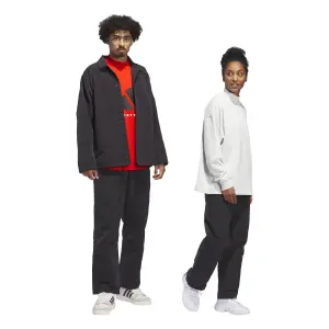 Pantalón de tela con botón a presión adidas image-6