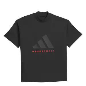 Camiseta adidas Basketball image-1