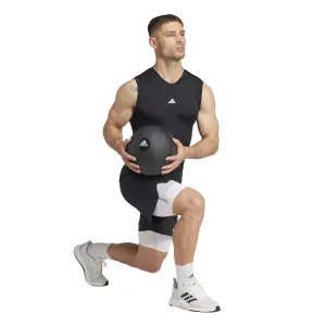 Szorty adidas Techfit image-3