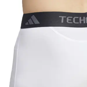Szorty adidas Techfit image-5