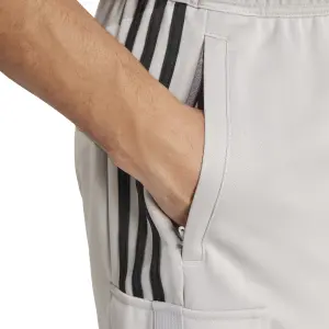 Cargo shorts adidas Tiro image-3