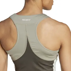 Damen-Top adidas Techfit Colorblock image-6