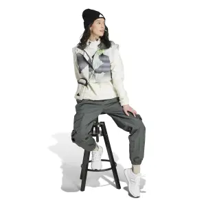 Ärmellose Crop-Weste für Frauen adidas City Escape Camo Print image-2