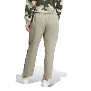 Pantaloni da jogging donna adidas Essentials 3-Stripes Twill image-2