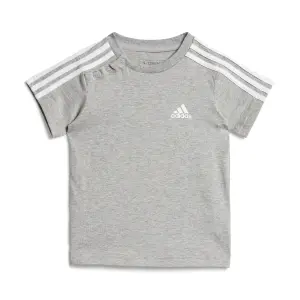 Conjunto de camiseta y pantalón corto bebé adidas Essentials image-1