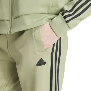 Pantalón de entrenamiento adidas Future Icons 3-Stripes Regular image-4