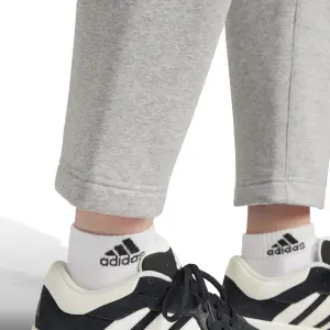 Pantaloni da jogging larghi donna adidas All Szn Barrel image-5