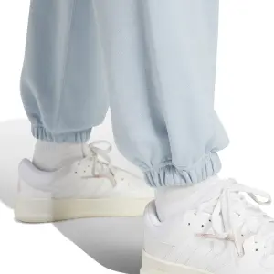 Pantaloni da jogging larghi donna adidas All Szn Fleece image-6