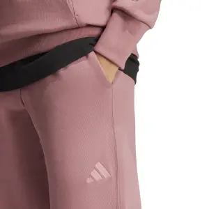 Luźne spodnie dresowe damskie adidas All SZN French Terry image-5