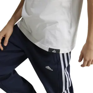 Camiseta infantil adidas Tech Table Graphic image-3