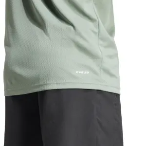 Camiseta adidas Essentials image-5