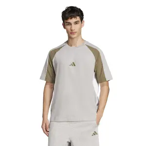 Camiseta adidas Essentials Colorblock image-1
