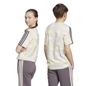 Camiseta infantil adidas Seasonal Essentials image-6