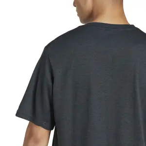 Camiseta adidas Essentials Feelready Novelty image-5