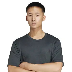 Camiseta adidas Essentials Feelready Novelty image-4