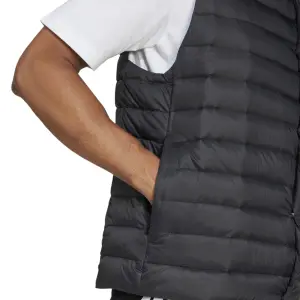 Sleeveless down jacket adidas Helionic Light image-4