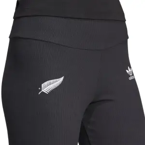 Leggings para mulher adidas Ferns Essentials image-5