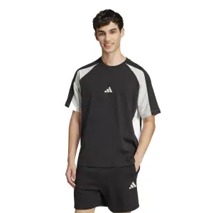 Camiseta adidas Essentials Colorblock image-2