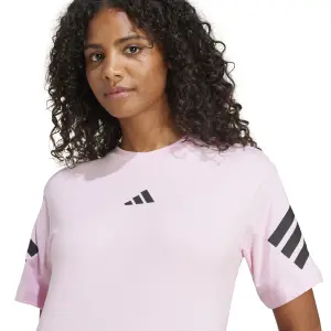 T-shirt de mulher adidas Future Icons 3-Stripes image-4