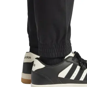 Spodnie dresowe z cienkiego dresu adidas Essentials Big Logo image-5