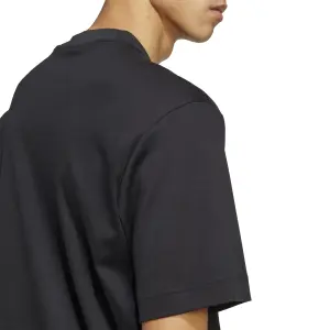 Camiseta adidas City Escape image-5