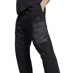 Pantalón de chándal adidas City Escape image-3