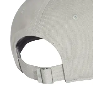 Gorra de béisbol adidas Street image-2