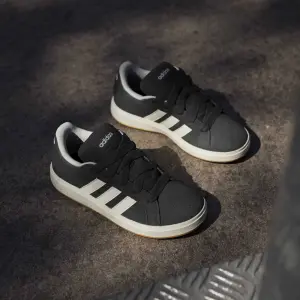 Sneakersy dla dzieci adidas Grand Court 00s image-5