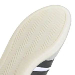 product/a/d/adidas_ji2315_9_footwear_photography_detail_view_2_white-nw091625.jpg