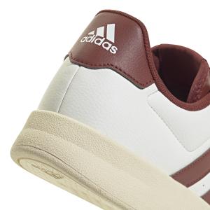product/a/d/adidas_ji4851_9_footwear_photography_detail_view_2_white-nw091625.jpg