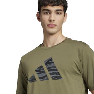 T-Shirt adidas Codes Camo Graphic image-4