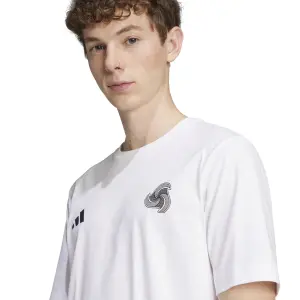 Camiseta adidas House Of Tiro Color Shift Graphic image-5