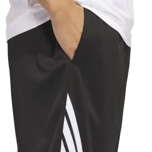 Pantalón corto adidas Legends 3-Stripes image-5