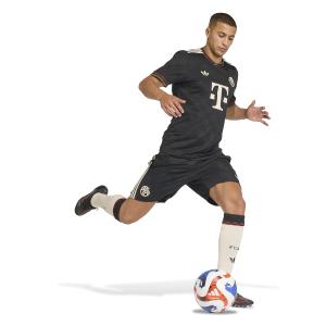 Bayern Munich Third Shorts 2025/26 image-3