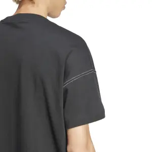 Camiseta adidas All Szn Graphic image-5