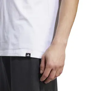 Camiseta con mini bordado adidas Graphic Lounge image-5