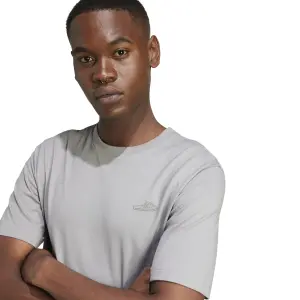 Camiseta adidas Lounge Slide image-4