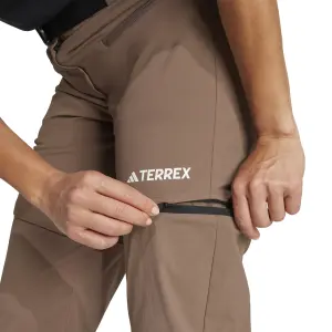 Calças de treino com fecho de zíper para mulher adidas Terrex Utilitas image-4