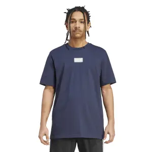 Real Madrid graphic t-shirt 2025/26 image-1