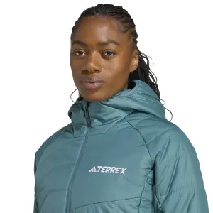 Plumífero de mujer adidas Terrex Multi image-4