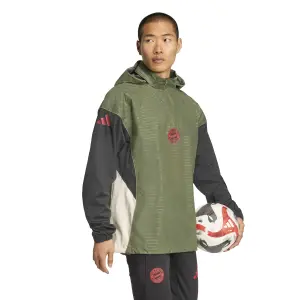 Bayern Munich training top Tiro 25 Pro 2025/26 image-3