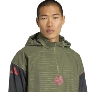 Bayern Munich training top Tiro 25 Pro 2025/26 image-6