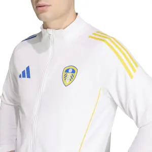 Leeds United trainingsjack Tiro 25 image-5