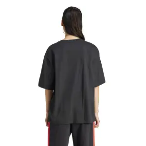 Camiseta de mujer adidas House of Tiro Linear Graphic image-2