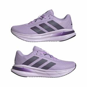 product/a/d/adidas_jq2609_10_footwear_photography_mirrored_pair_view_white-nw091625.jpg