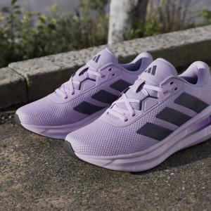 product/a/d/adidas_jq2609_24_footwear_photography_heromrktng_view_11-nw091625.jpg