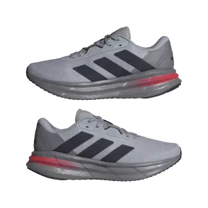 product/a/d/adidas_jq2626_10_footwear_photography_mirrored_pair_view_white-nw091625.jpg
