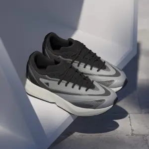 Zapatillas adidas Lightblaze image-5